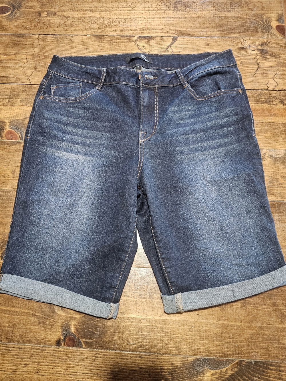 1822 Denim Dark Blue Rolled Cuff Jean Shorts
